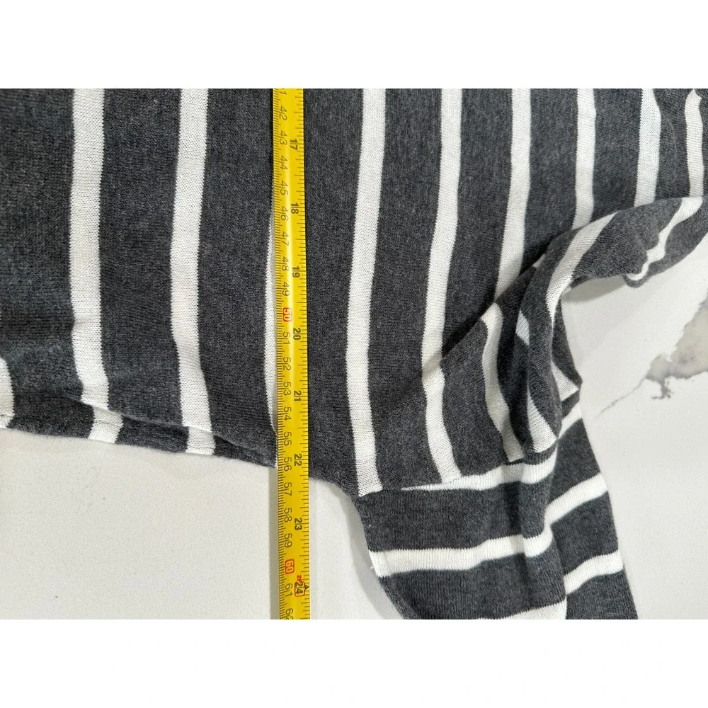Crown and Ivy Striped V Neck Long Sleeve Tunic Sweater Women Size L‎